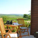 Jaktstuga The Warren Lodge Cabin At Ashes Farm, Horton In Ribblesdale, Settle *