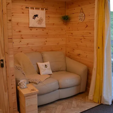 The Warren At Ashes Farm, Near