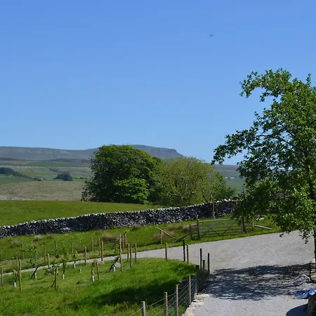 Lodge The Warren At Ashes Farm, Horton In Ribblesdale,