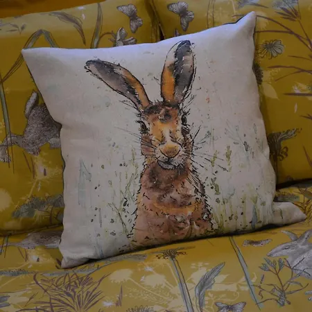 The Warren At Ashes Farm, Near *