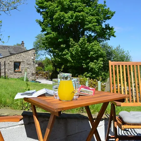 The Warren At Ashes Farm, Horton In Ribblesdale, Lodge Settle