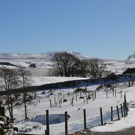 Lodge The Warren At Ashes Farm, Horton In Ribblesdale,