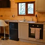 The Warren Lodge Cabin At Ashes Farm, Horton In Ribblesdale, Settle * Settle