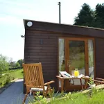 The Warren Lodge Cabin At Ashes Farm, Horton In Ribblesdale, Settle Settle